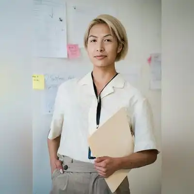 严德林